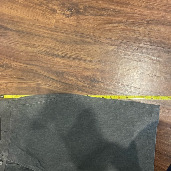 Volcom Chino Shorts - Picture 3 of 3